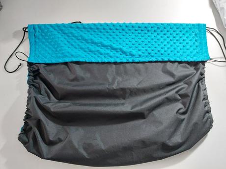 Nepadací nepromokavé deky kočárkovina +minky,