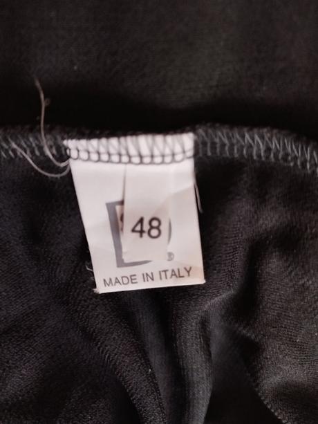 Krátký kardigan zn. jersey and jersey vel.48, 48