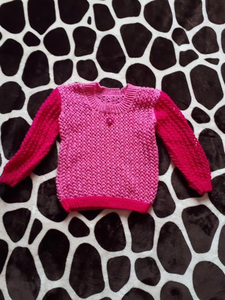 Svetr s kytičkou, 110