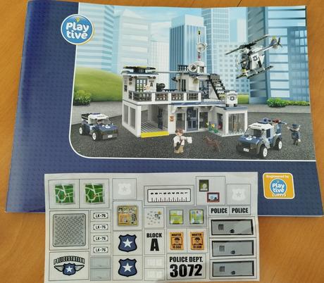 Stavebnice playtive "lego"- policejní stanice,