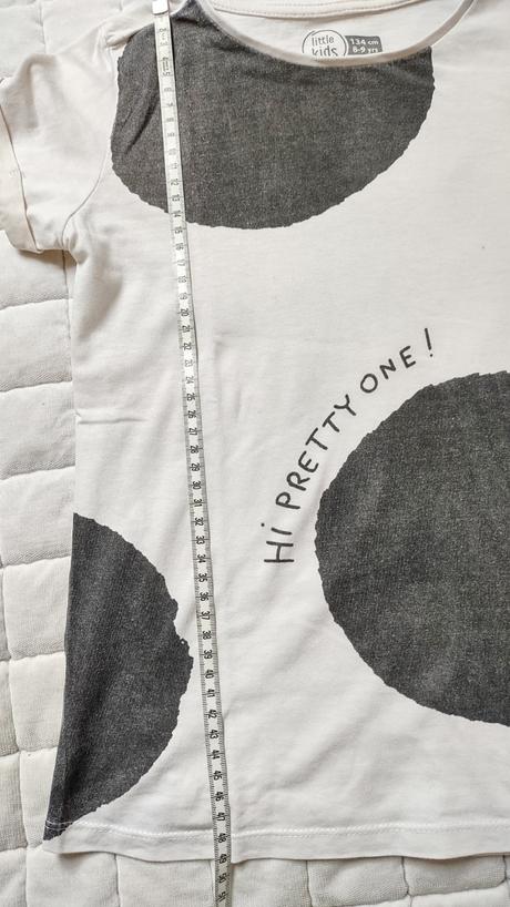 Tričko s velkými puntíky, 128