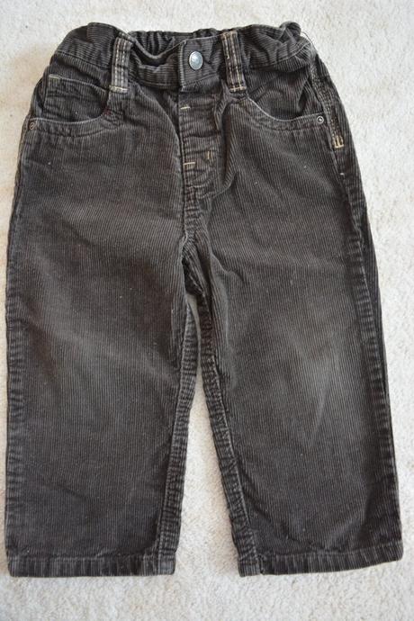 Svetr a manžestráky next, next,92