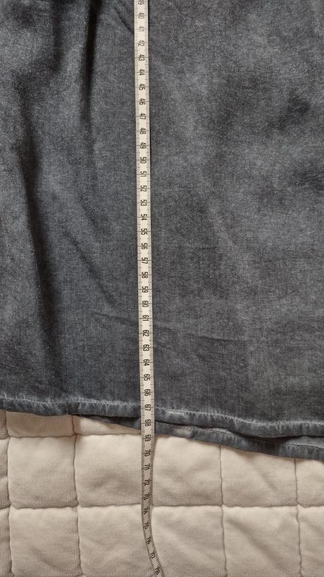 Tmavě šedá halenka, 38