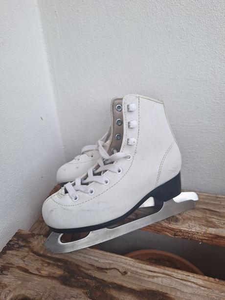 Dívčí lední brusle, vel. 31, 31