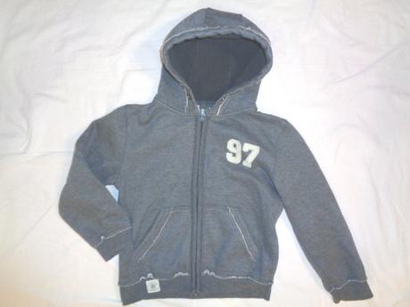 Super měkoučká šedá mikina - kapucka s kožíškem, rebel,122