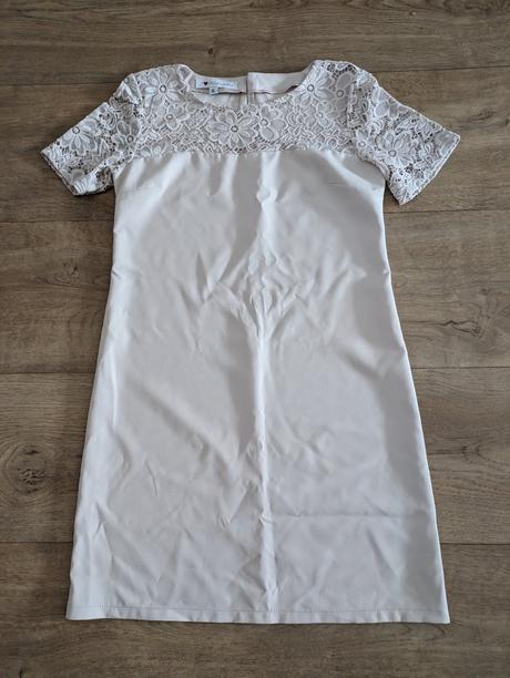 T295 krásné šaty s krajkou vel. s, s