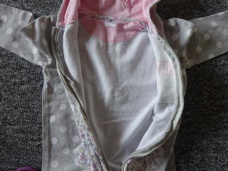 Overal dl.r. s puntíky a kapucí, vel. 92, f&f,92