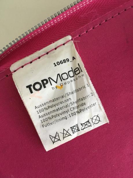 Školní pouzdra/penály s vybavením, 