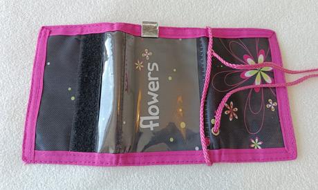 Dívčí peněženka, 