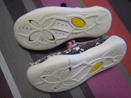 1xbačkory 27 befado-hnedíé s ružovými ozdobami, nelli blu,27