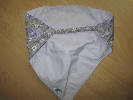 Šáteček na hlavu uni vel., benetton