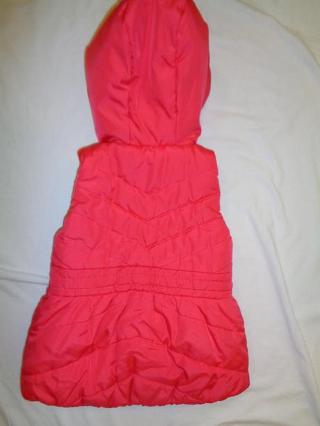 Krásná korálově červená zimní vesta - oboustranná, girl2girl,122