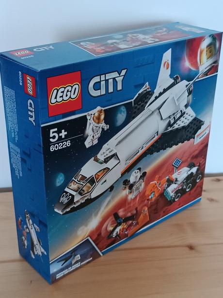 Lego city 60226 raketoplán zkoumající mars,