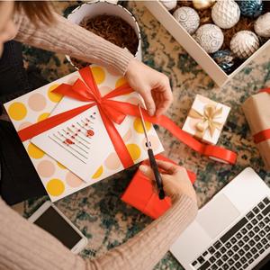 Jaké dárky kupujete kolegyním v práci?