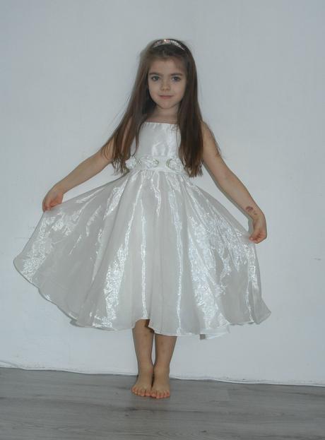 Slavnostní sváteční společenské šaty družička, 98