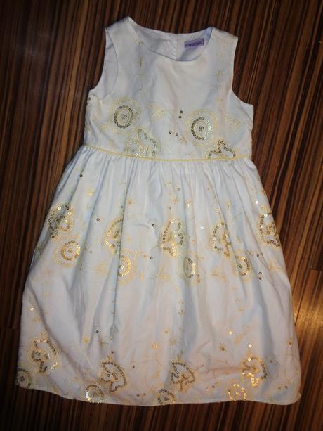 Luxusní bílozlaté vyšívané šaty, cherokee,116