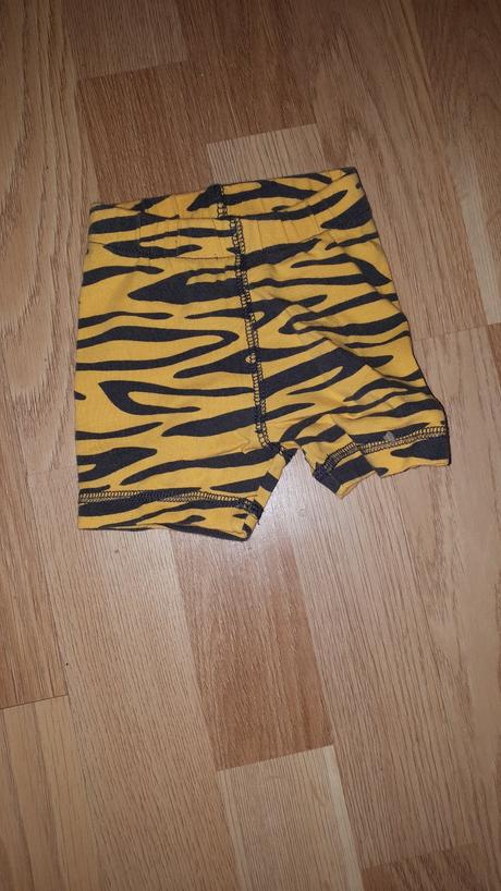 Tygrované kraťase, h&m,56