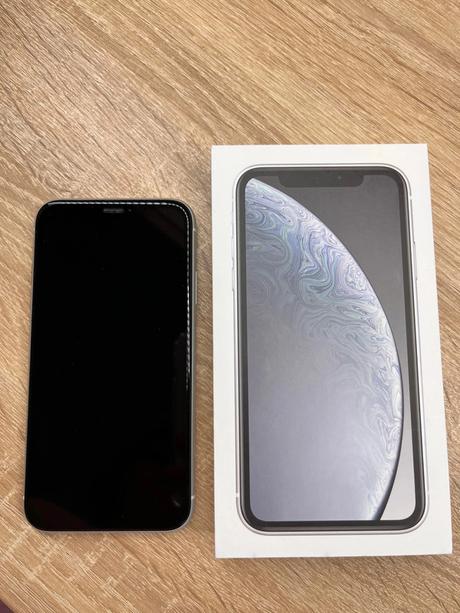 Mobilní telefon iphone xr 64 gb, apple