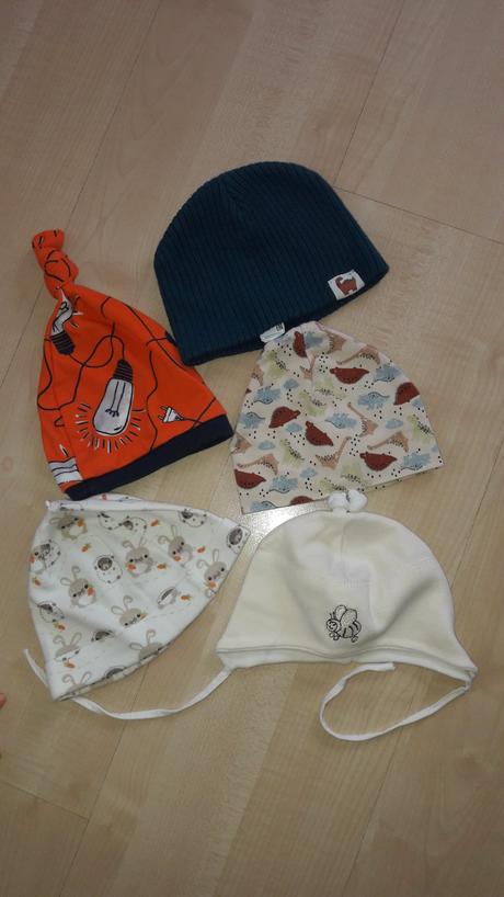 Čepičky, čepice, 62