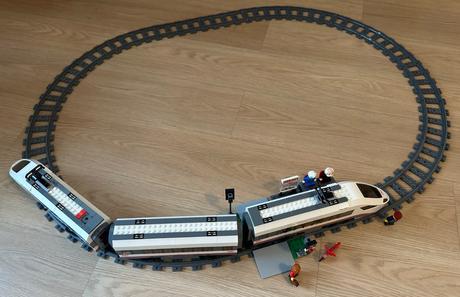 Lego city vysokorychlostní osobní vlak 60051,