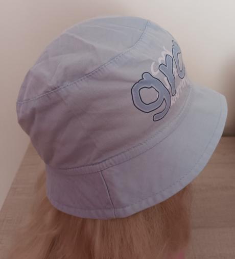 Modrý bavlněný klobouček, 92