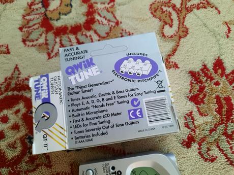 Kytarová ladička qwik tune qt-11, 