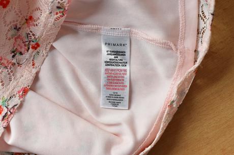 Tričko vel. 6 - 7 let, primark,122