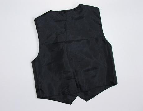 M141 slabší společenská vesta vel. 68, 68