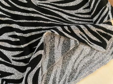 Zebrtovaný svetřík, 