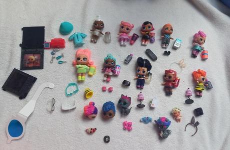 L.o.l. panenky 10 ks + zvířátka + doplňky - cena c, 