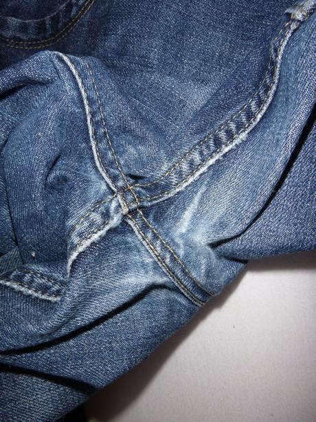 Klučičí džíny na vel.152 za symbolickou dvacku, reserved,152