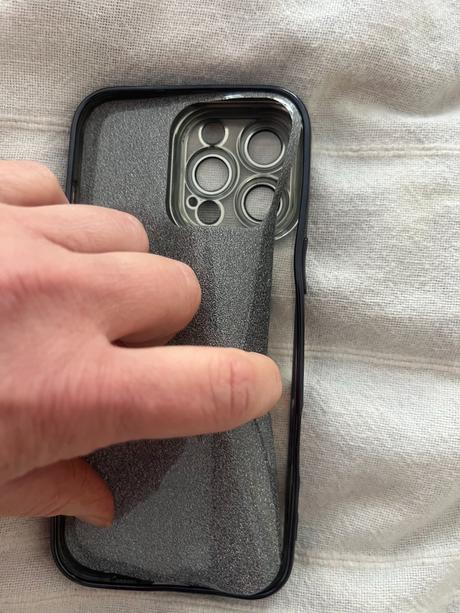 Nový kryt na iphone apple 16pro max, apple