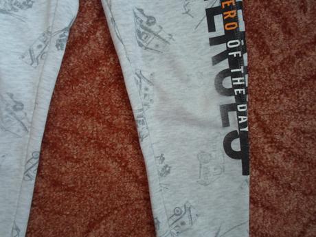 Šedé tepláky, dopodopo,122