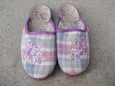 Domácí pantofle s motýlkem, vel.27, befado,27