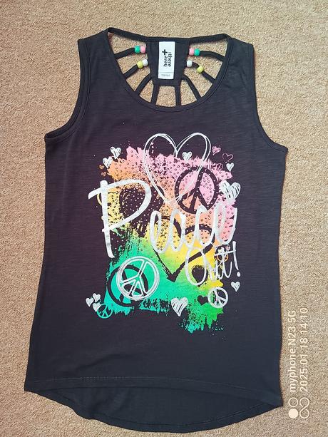 Tílko zn."c&a here+there" vel."158/164", c&a,158