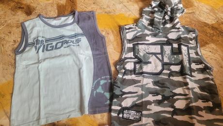 Kšiltovky a tílka, 122–134