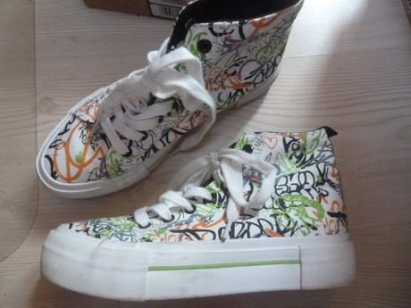 Barevné tenisky, 40