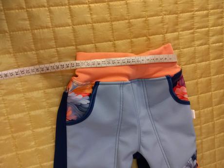 Softshellová souprava, 104