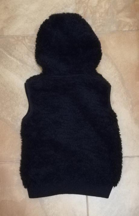 "chlupatá" heboučká měkoučká vestička, 104