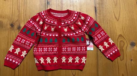 Vánoční svetr na knoflíky, 104
