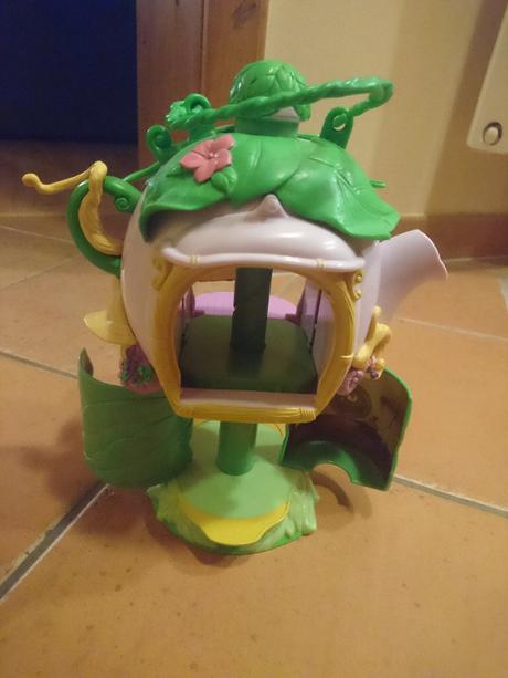 Domeček pro zvonilku, 