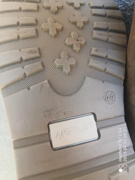 Boty zn."hanson" vel."44", 44