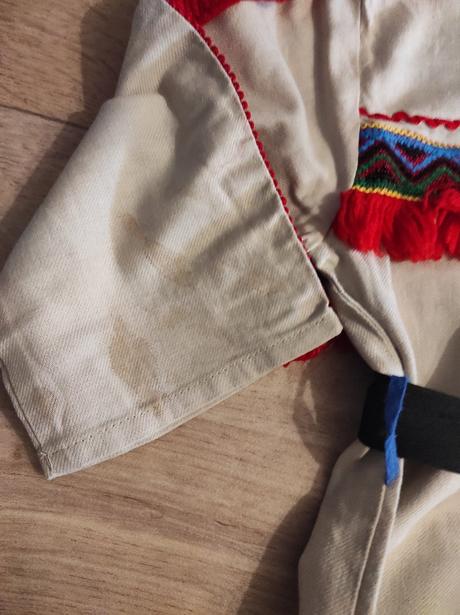 Karnevalový kostým indiánka vel. 5 - 6 let,