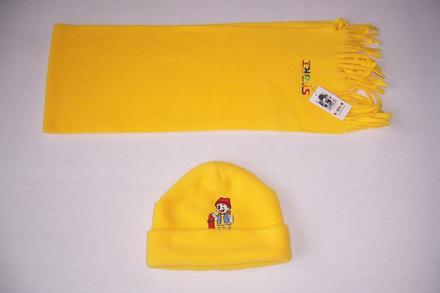 Čepice a šála, 98