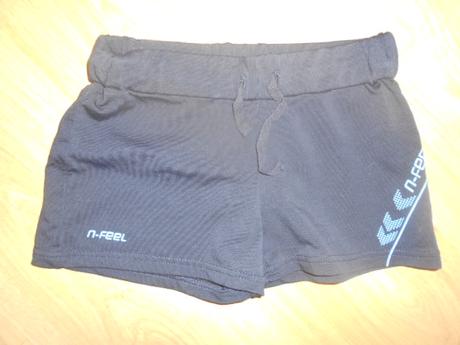 Dívčí,dámské šortky vel.s  158    2  kusy, 158
