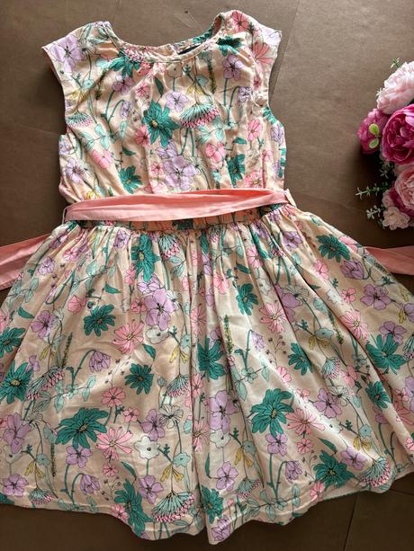 Ob/ šaty meruňkové - v.6/7 let, marks & spencer,122