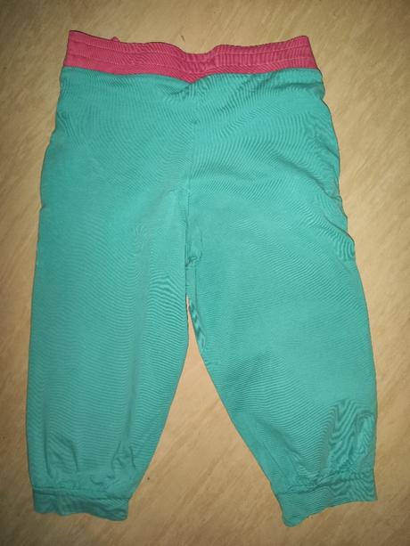 Dvoje kraťásky 146/152, crashone,146