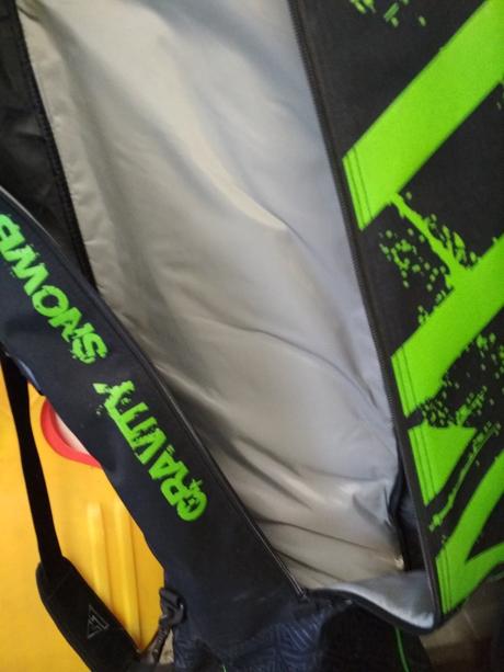 Snowboard s vázáním gravity, gravity,160+ cm