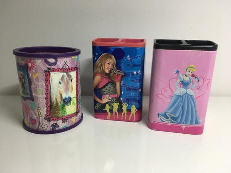 Sada stojánků na tužky, 