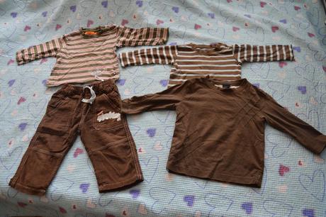Hnědý set oblečení, manžestrové kalhoty, 3x triko, next,80
